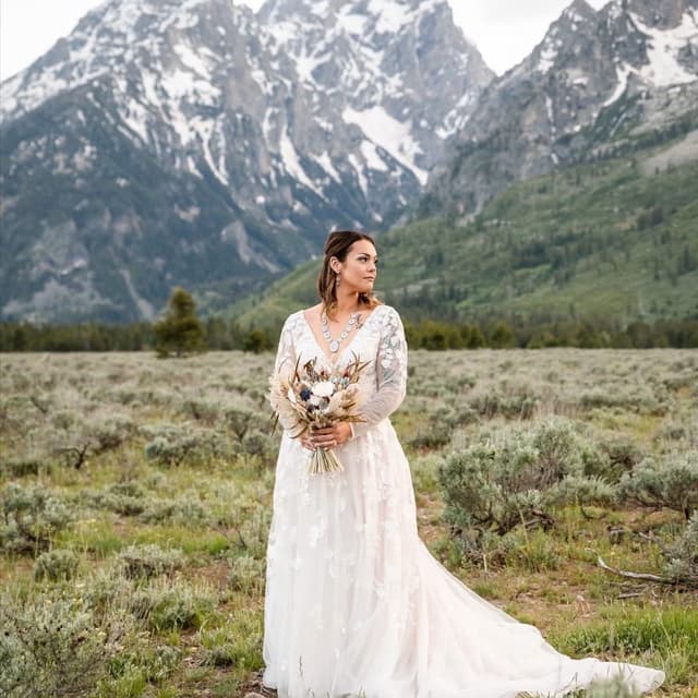 The “I Do” Glow Job Package at Glow Job Spray Tans